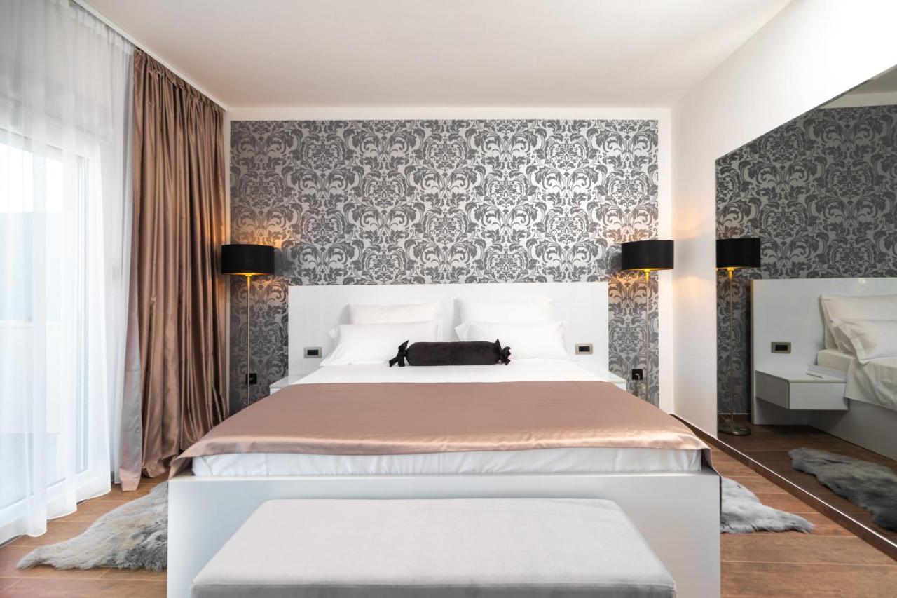 Wish Apartments Zrnovo Exterior foto